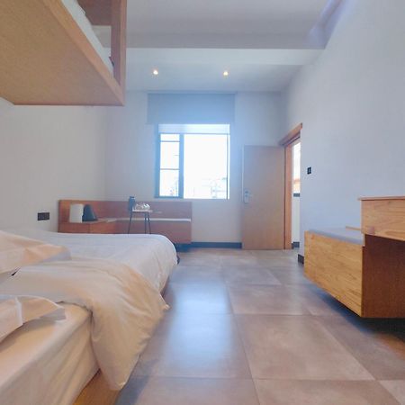 Dali Loft Travelling With Hostel Экстерьер фото