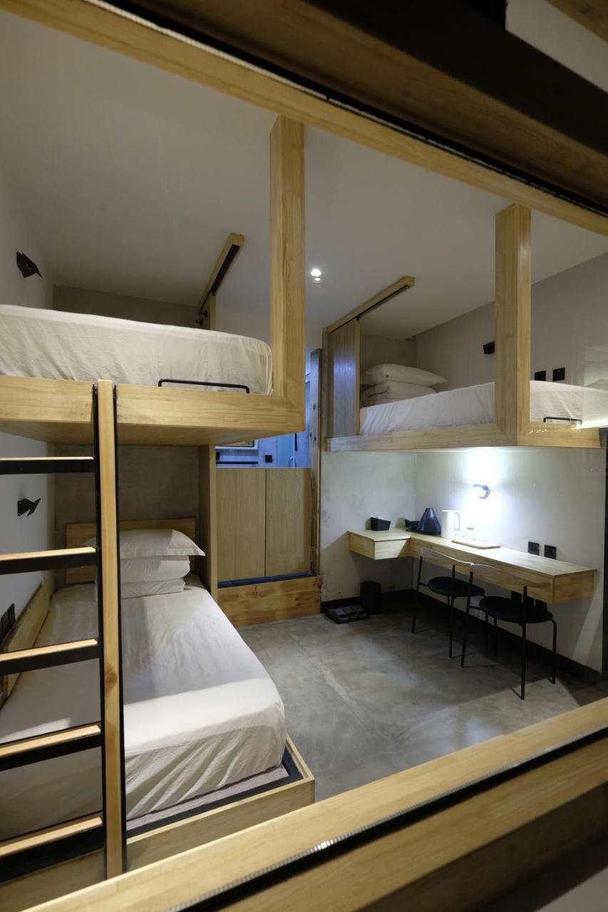 Dali Loft Travelling With Hostel Экстерьер фото